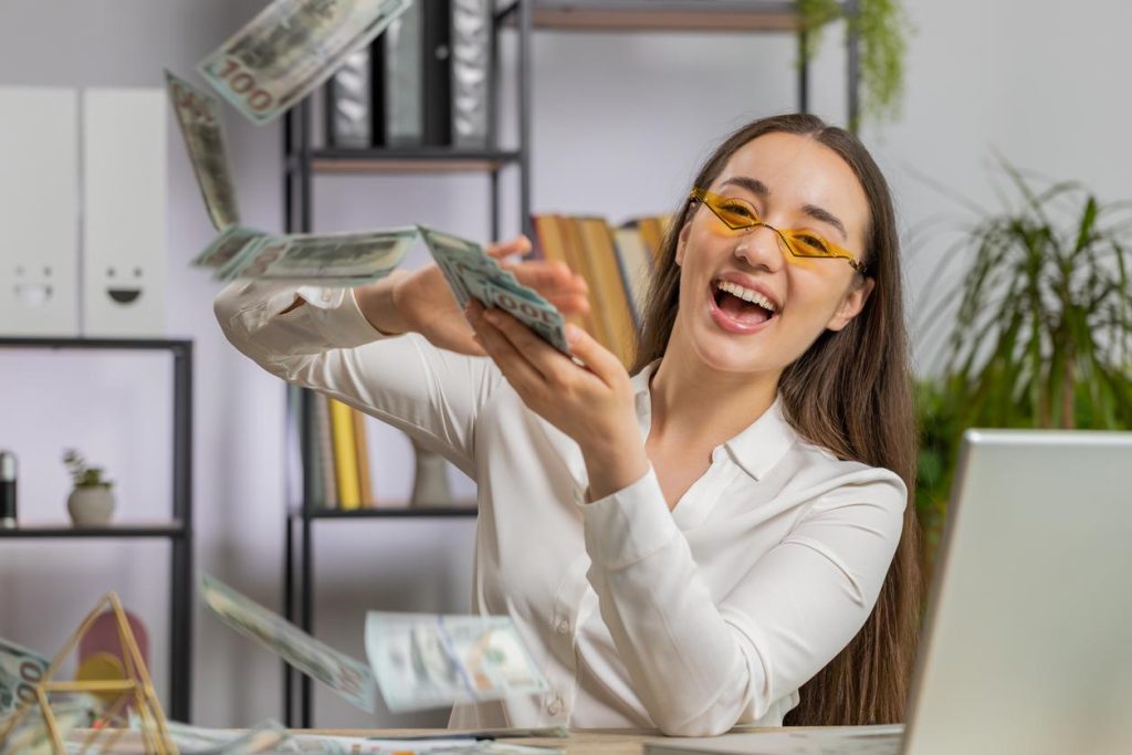 Illustration of a top income earner.