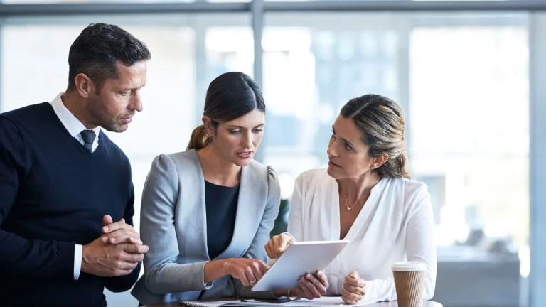Must-Know Words: 5 Buzzwords Revolutionizing HR in the USA