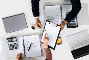How to Reduce Month-End Close Time Without Sacrificing Accuracy 