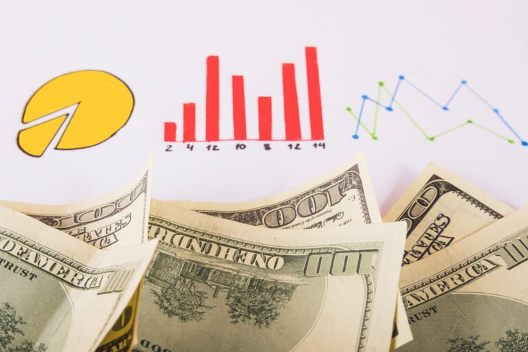 Cash Runway: How to Calculate It and Extend It